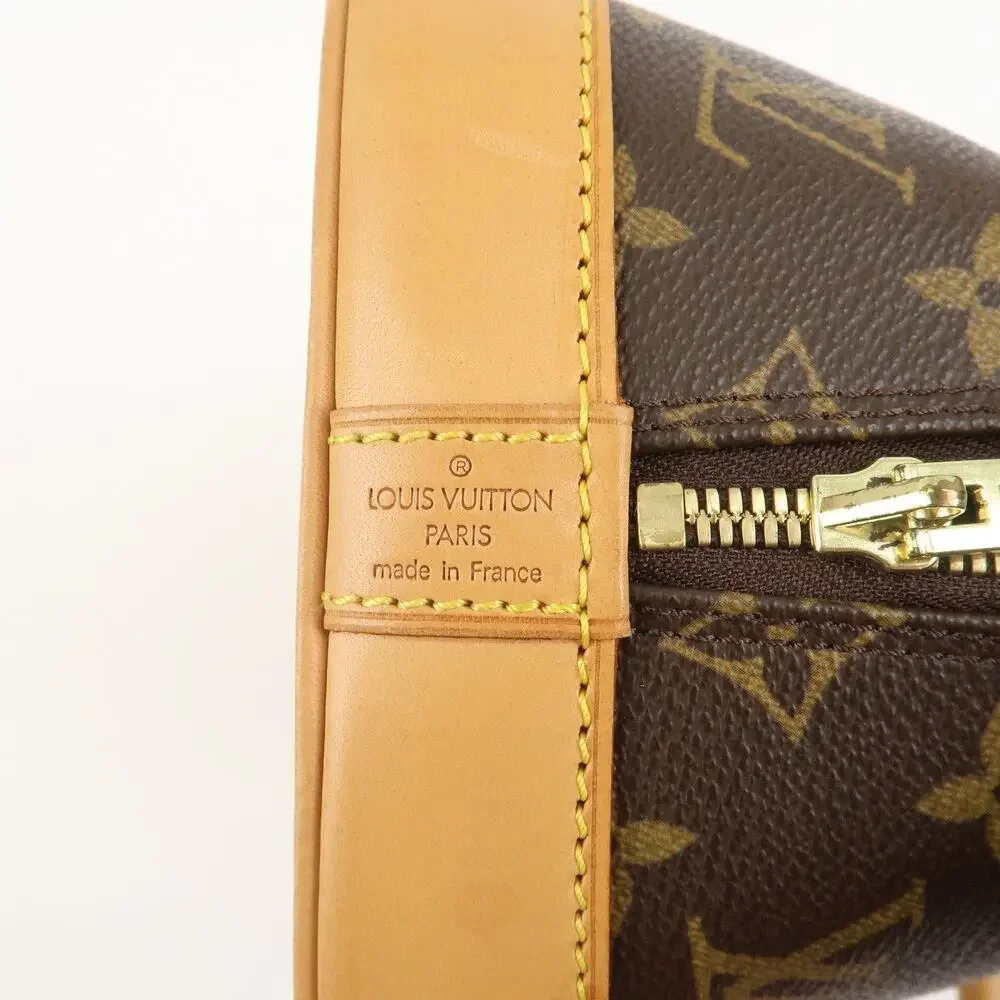 Louis Vuitton height 06